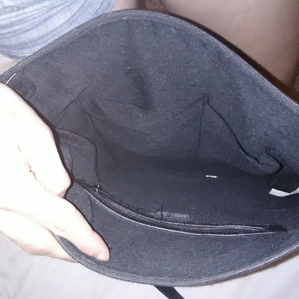 Bundle - Picture 6 of 6